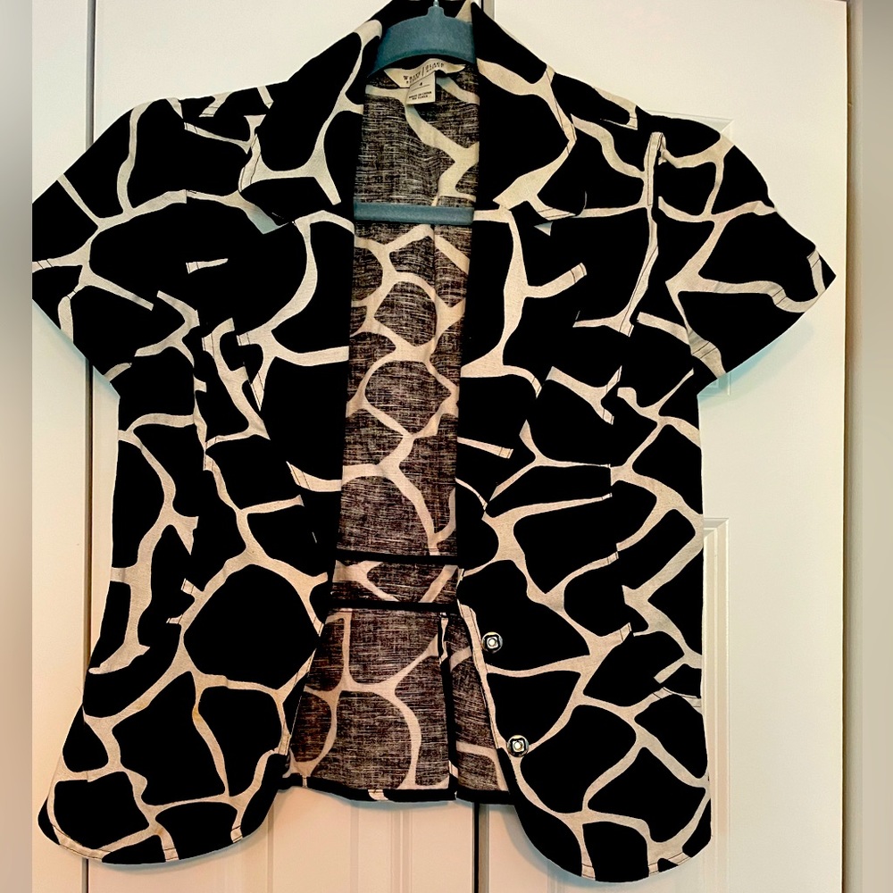 White House Black Market short sleeve blazer/jacket